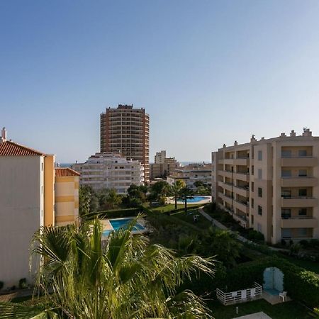 UAUHome in Praia da Rocha 300 mt to beach, WiFi Portimao Bagian luar foto